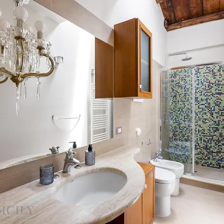 Apartment Elvi Penthouse By Domusicily Palermo
